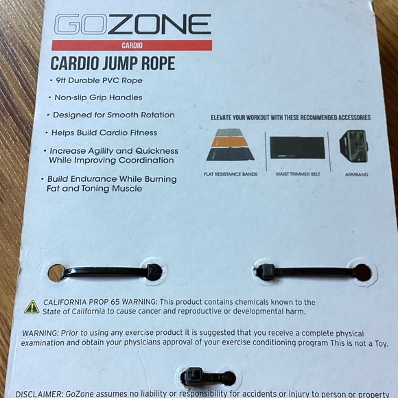 Red Cardio Jump Rope - Picture 3 of 4